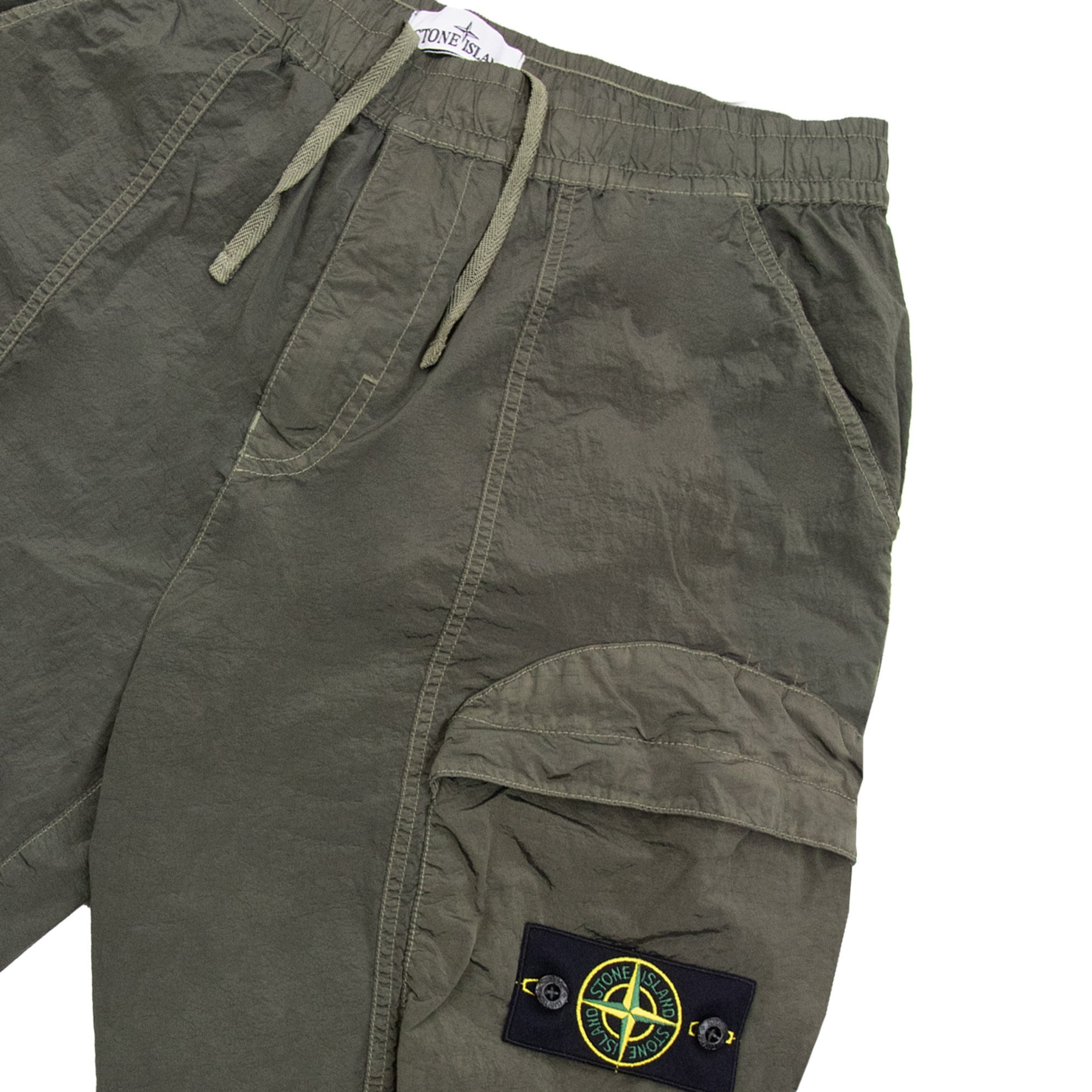 Stone Island L100007 Nylon Metal Cargo Shorts Khaki V0054