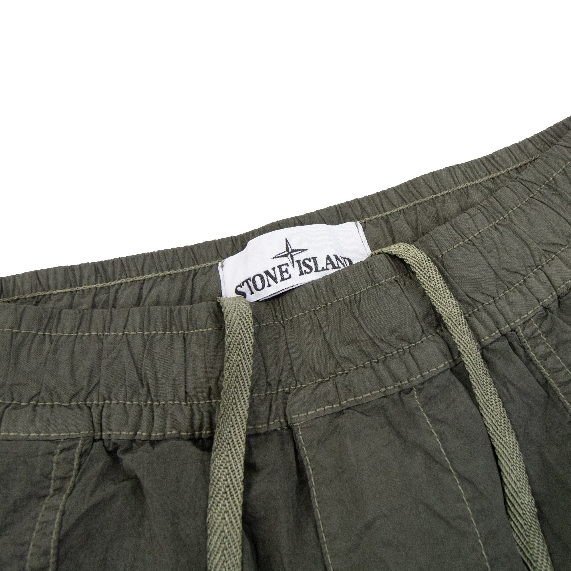 Stone Island L100007 Nylon Metal Cargo Shorts Khaki V0054