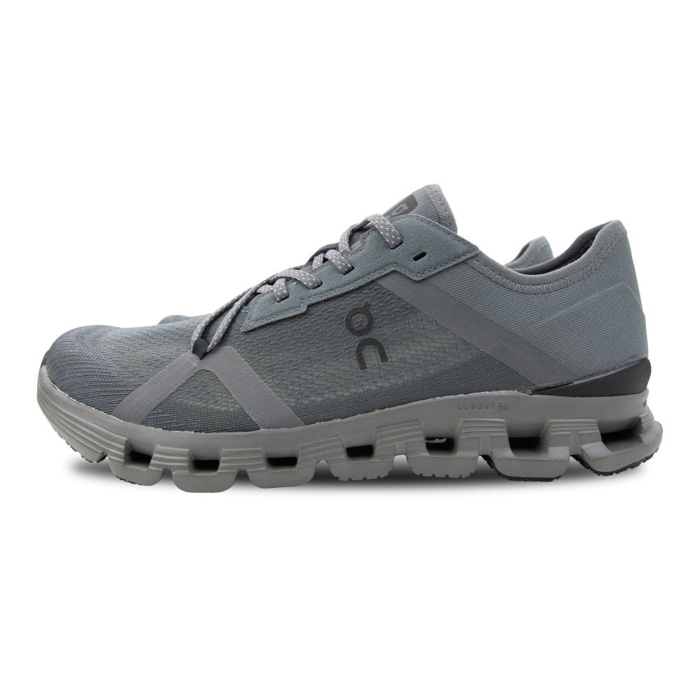 On Running Cloud X 4 Ad Stone/black
