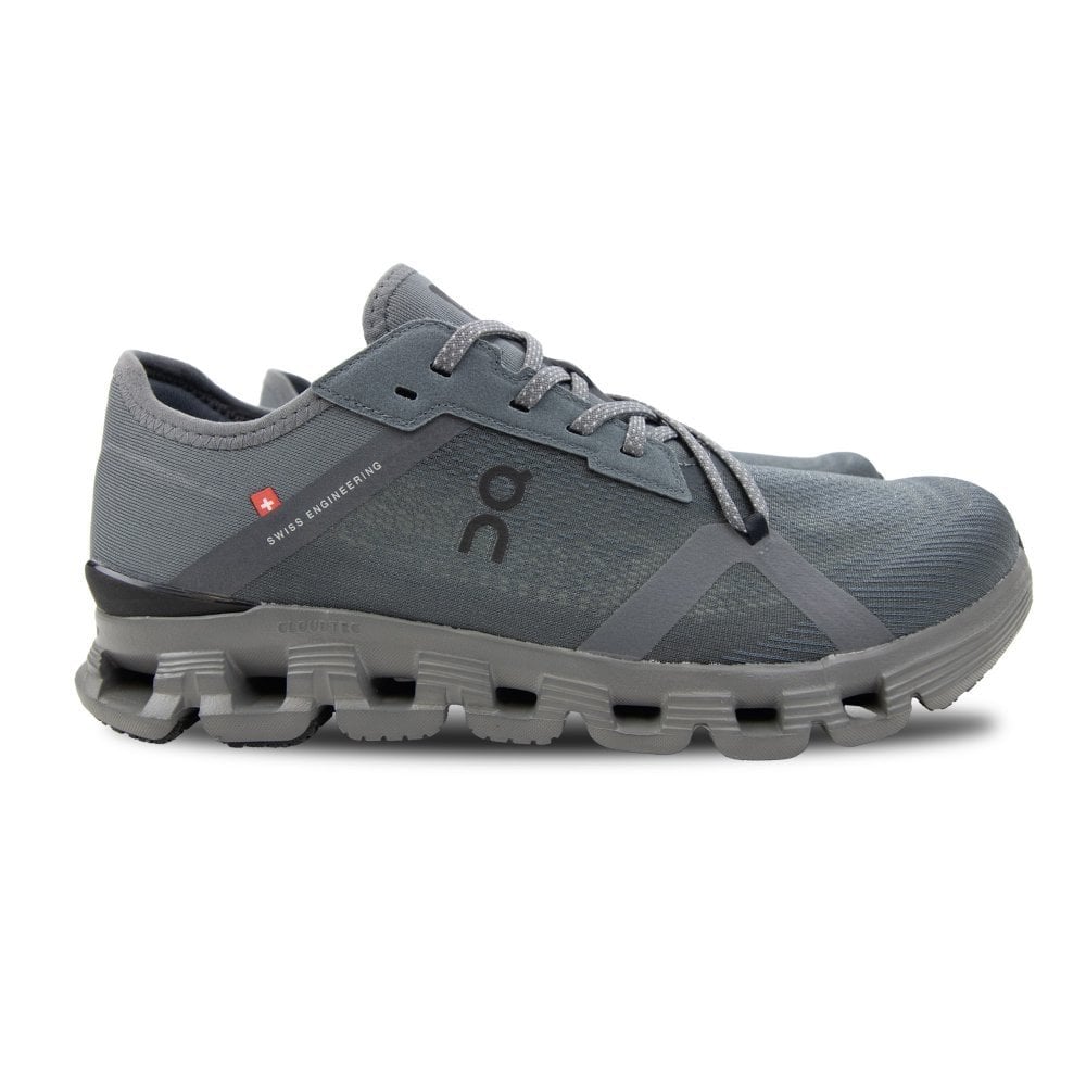 On Running Cloud X 4 Ad Stone/black