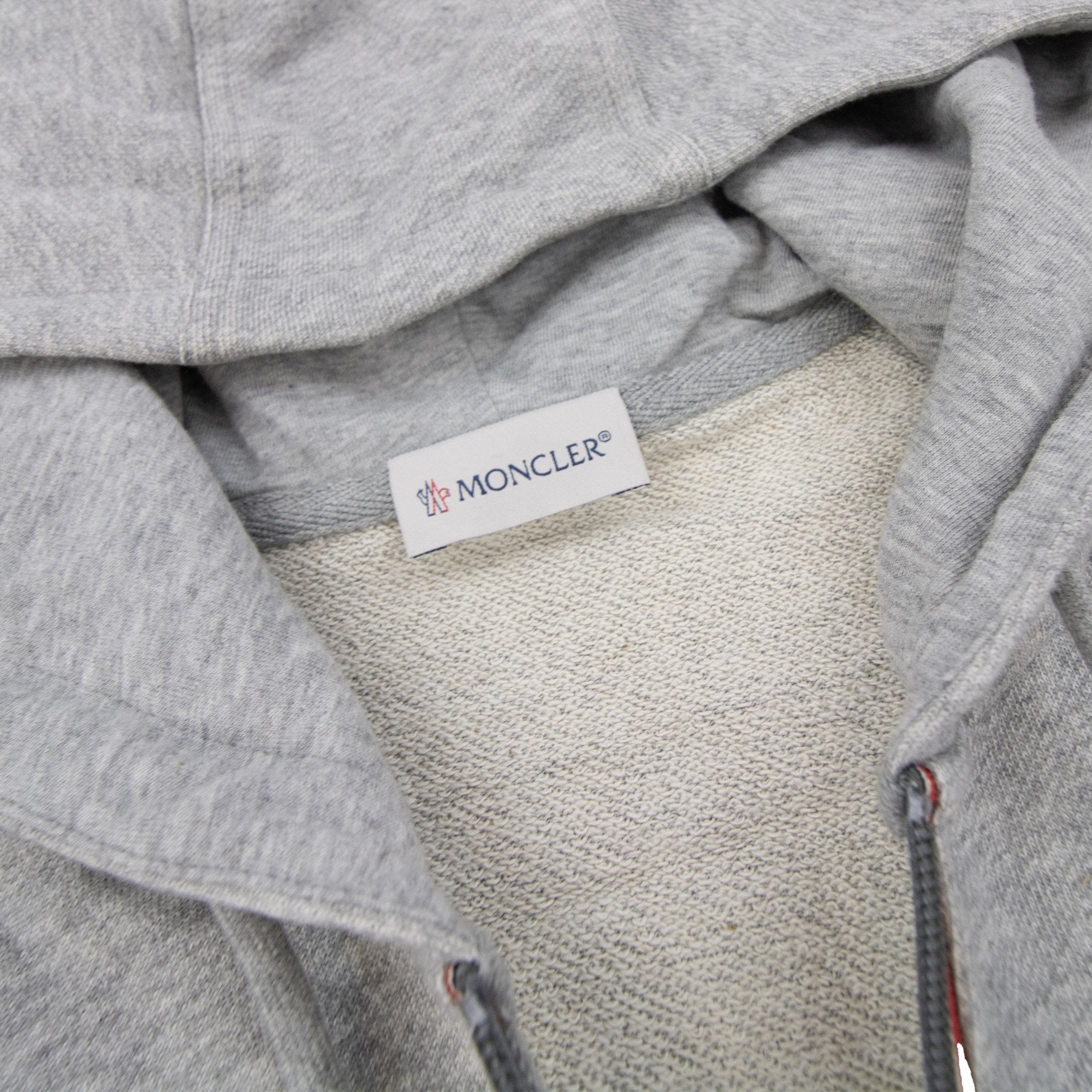 Moncler Arm Logo Basic Zip Up Hoodie Grey 910