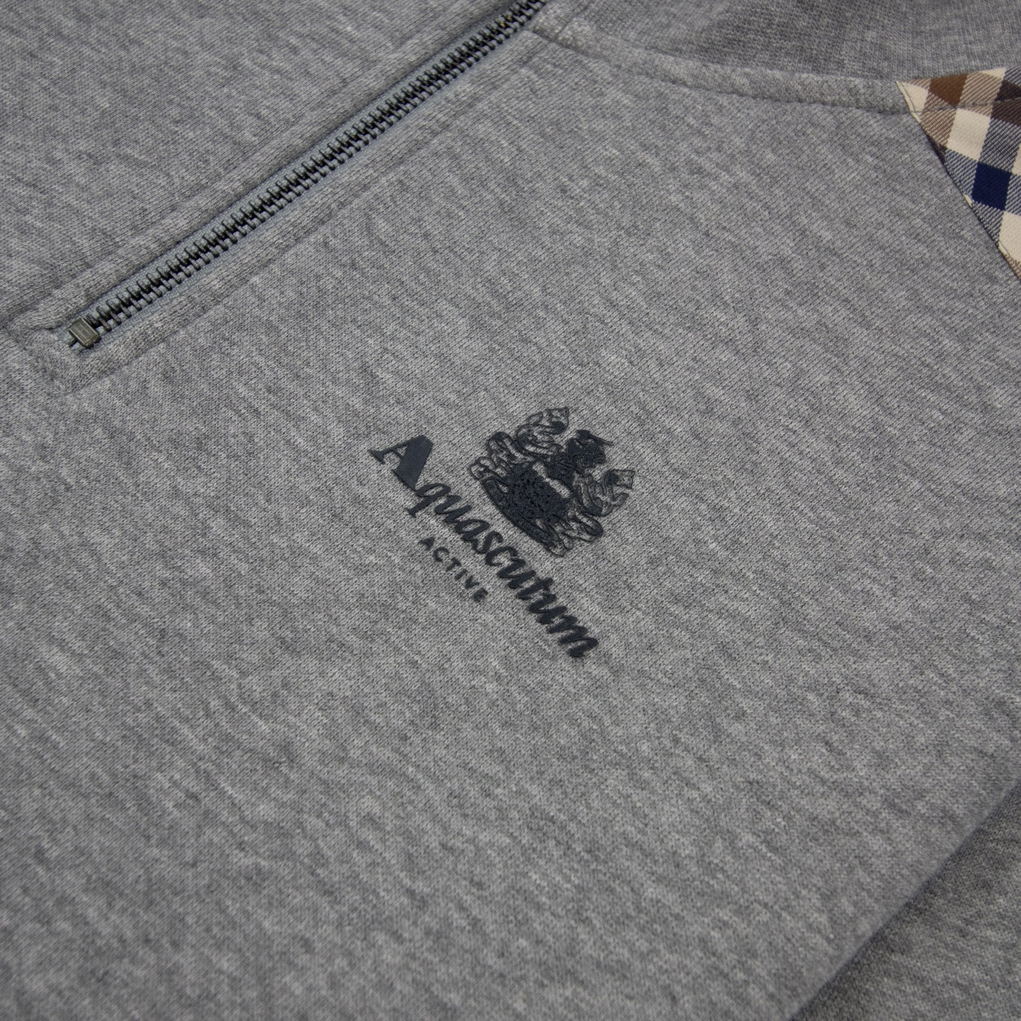 Aquascutum Cc Shoulder 1/4 Zip Sweatshirt Light Melange Grey 05