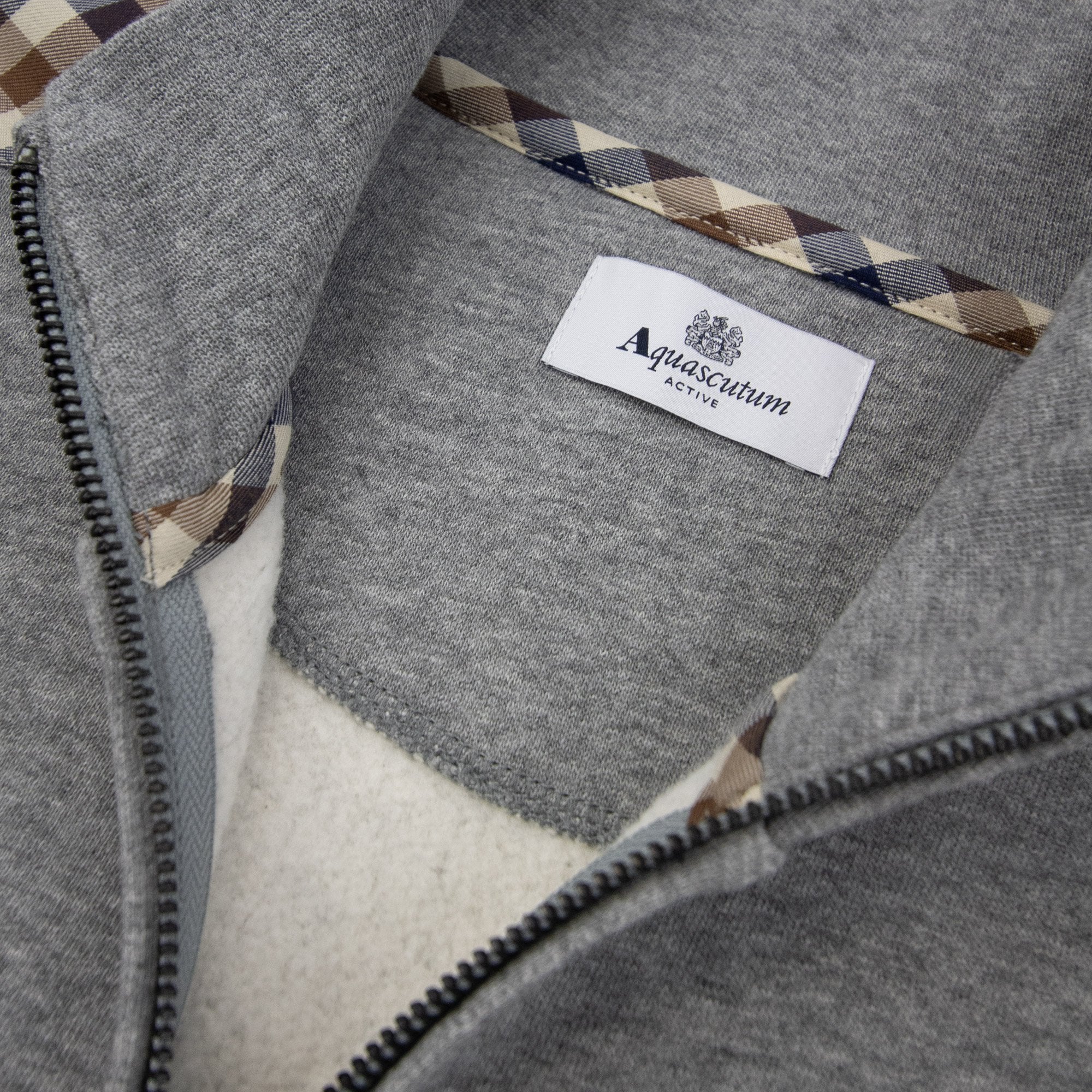 Aquascutum Cc Shoulder 1/4 Zip Sweatshirt Light Melange Grey 05