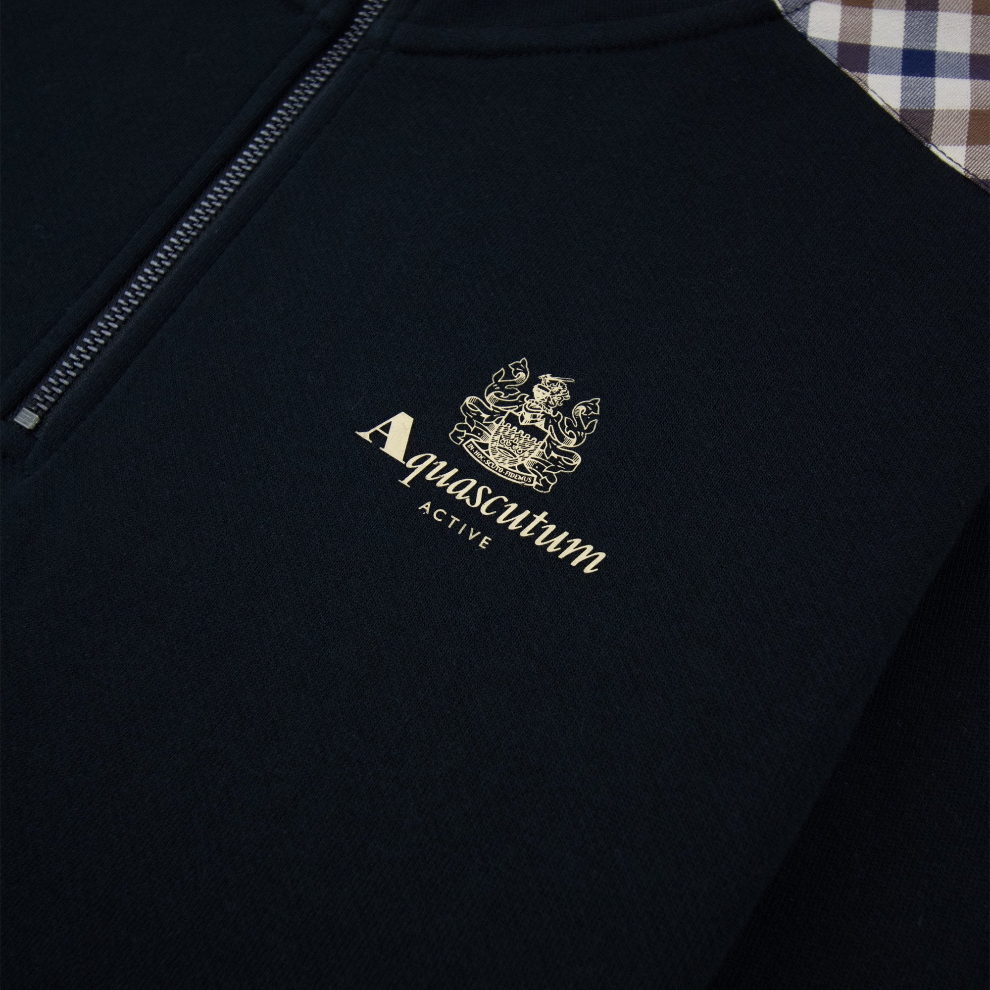 Aquascutum Cc Shoulder 1/4 Zip Sweatshirt 61 Black