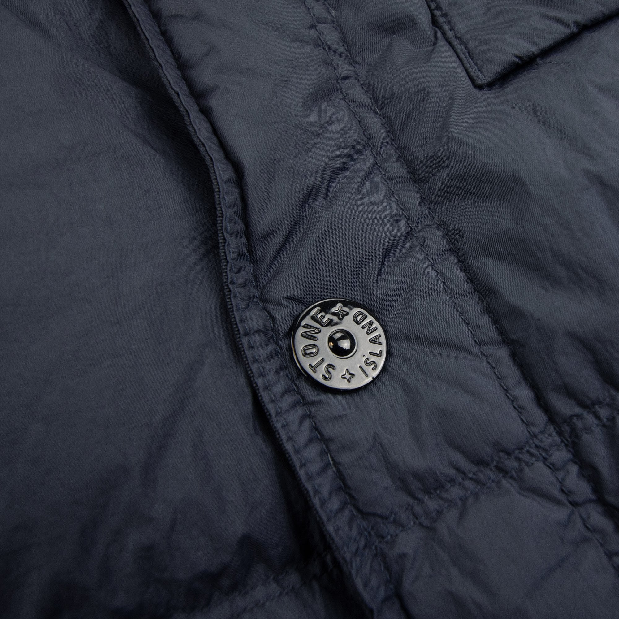 Stone Island G100003 Crinkle Reps Down Vest With Wind Resistance And Zip Pockets Navy V0020