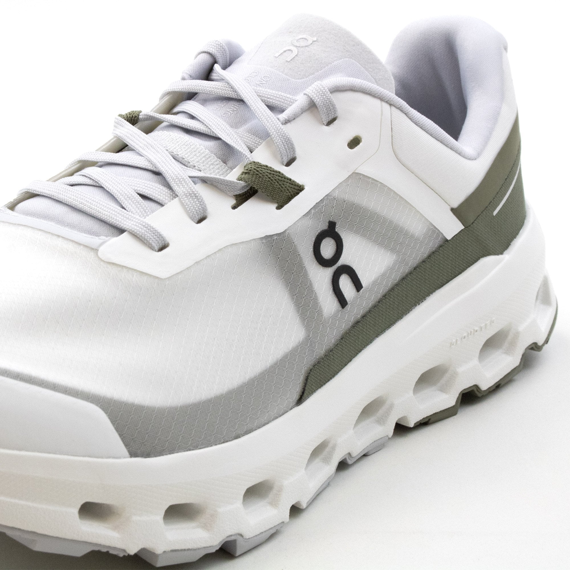 On Running Cloudvista 2 Ivory/olive