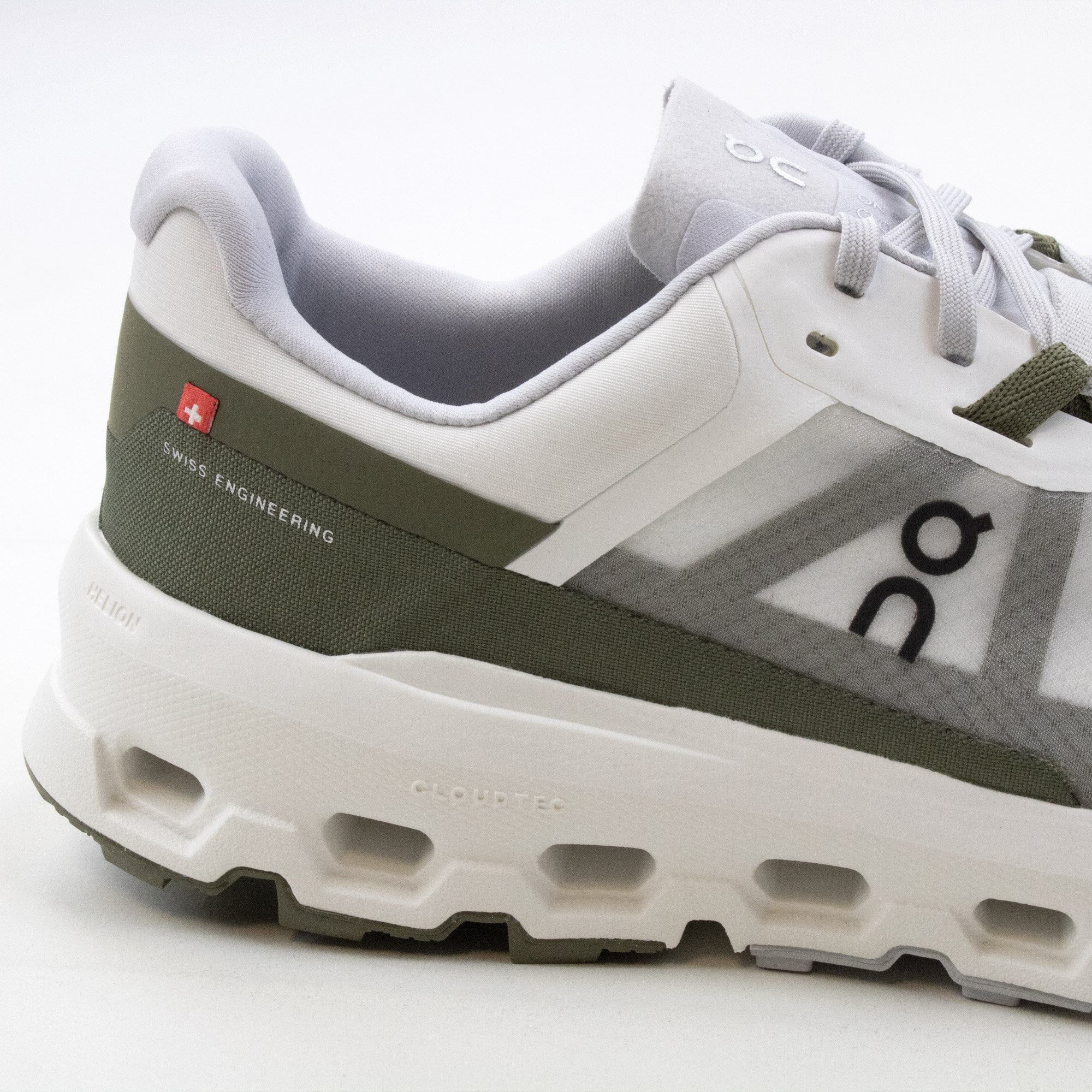 On Running Cloudvista 2 Ivory/olive