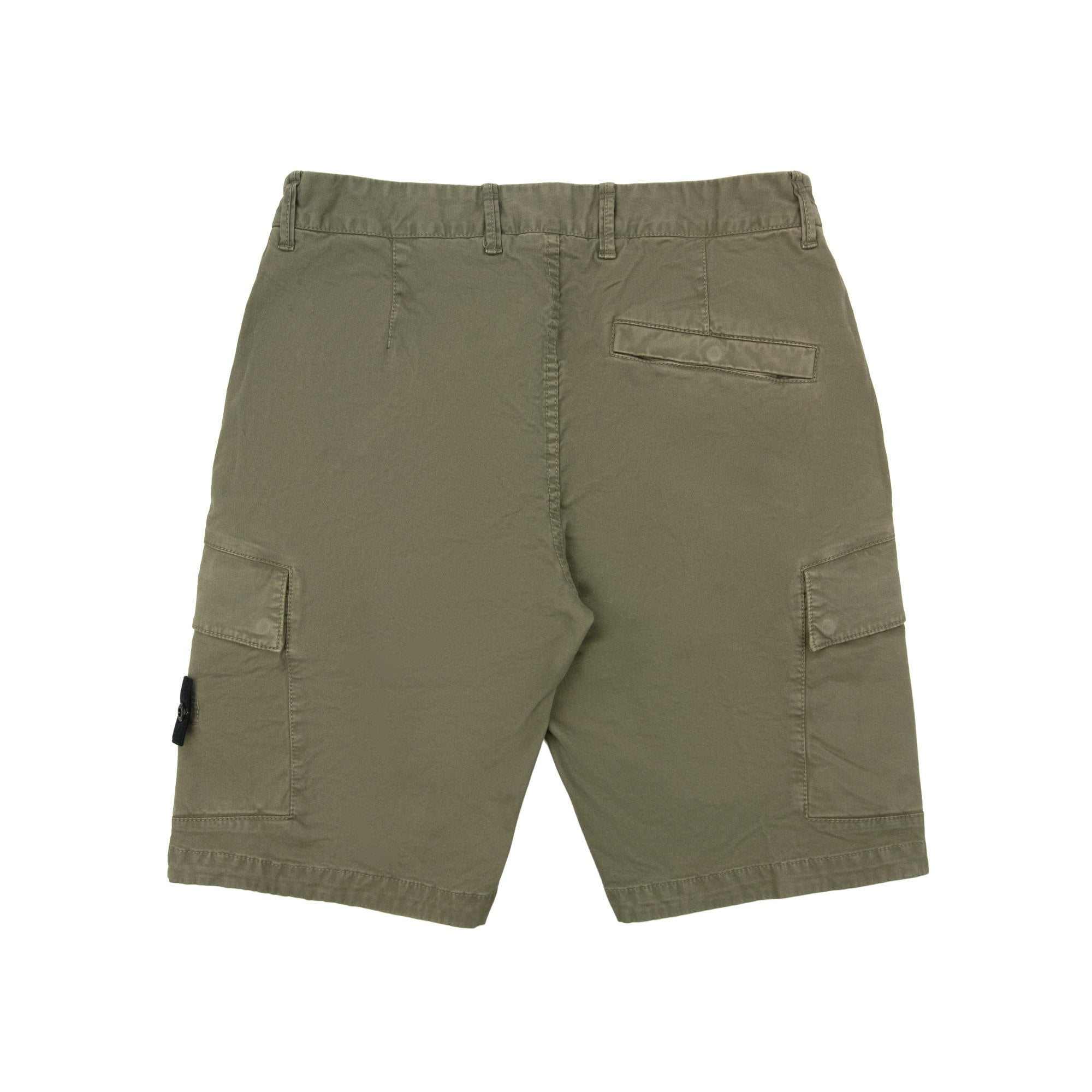 Stone Island L100018 Organic Cotton Old Effect Cargo Shorts Military Green V015G