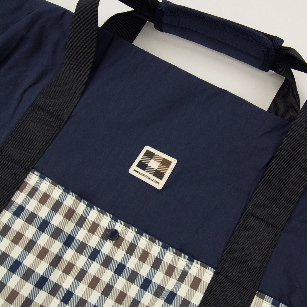 Aquascutum Lamina Check Bagde Travel Bag Navy 01
