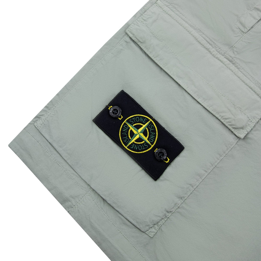 Stone Island L100020 Stretch Cotton Tela Paracadute Shorts Sage Green V0055