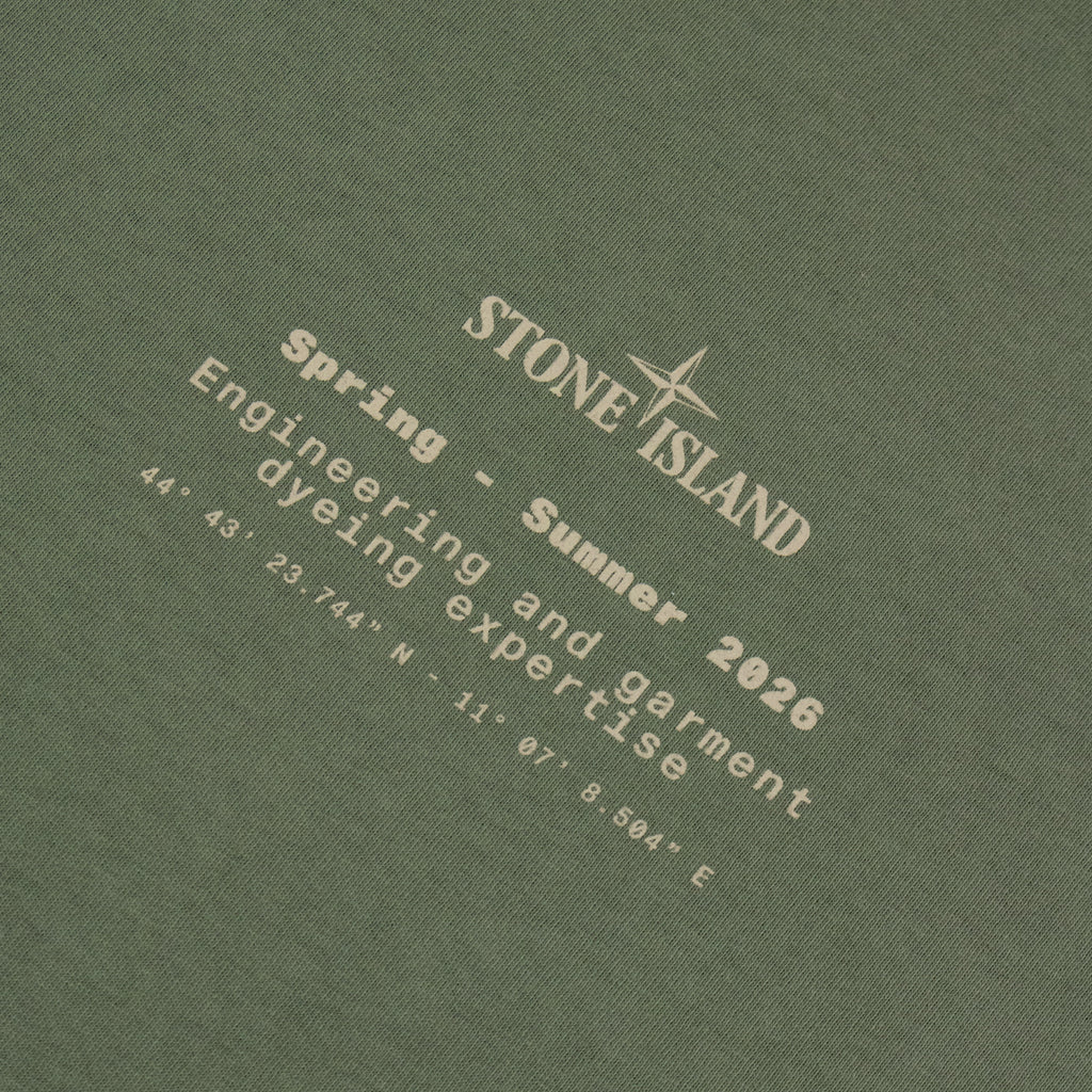 Stone Island 2100001 'Expertise' Regular Fit T-shirt Military Green V005G