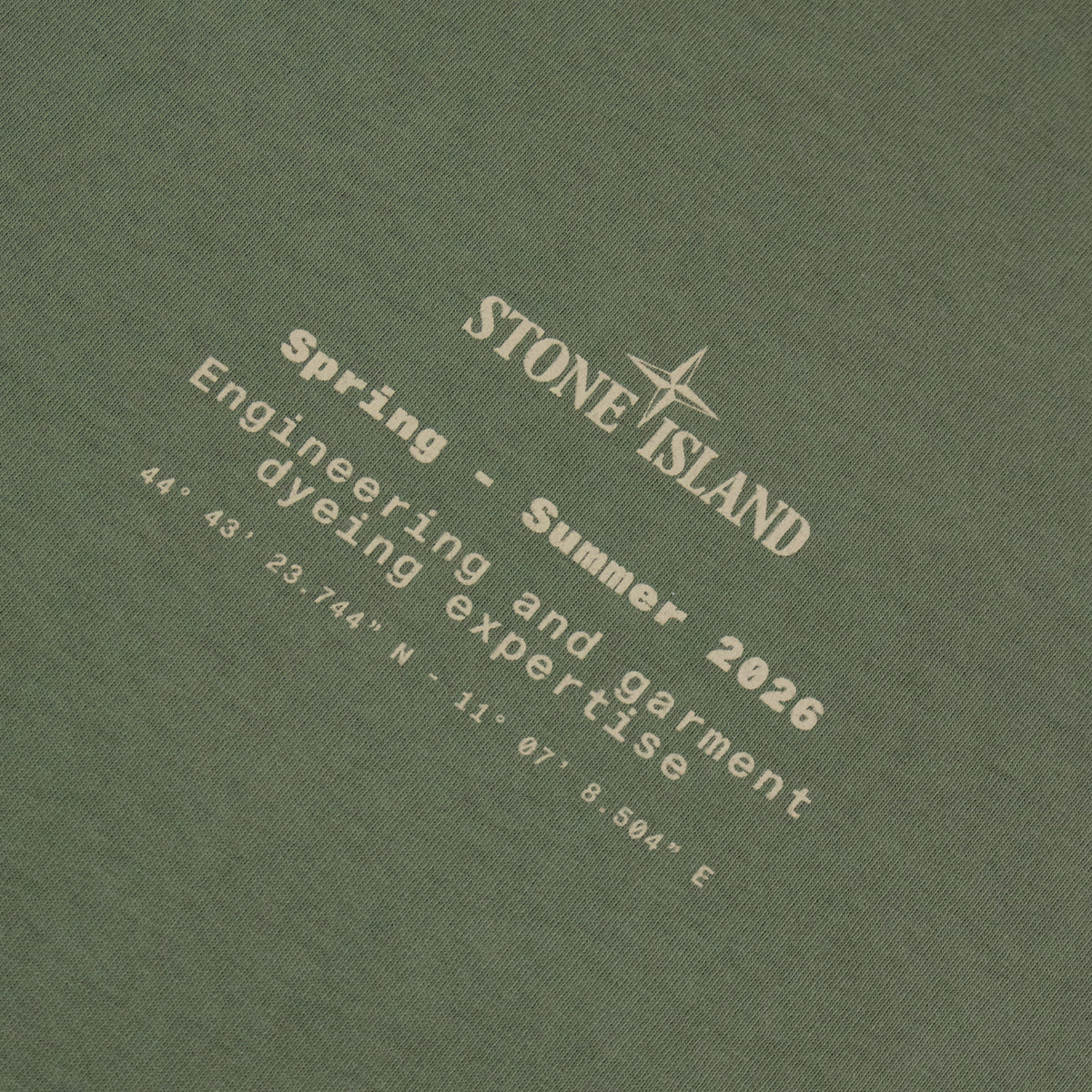 Stone Island 2100001 'Expertise' Regular Fit T-shirt Military Green V005G